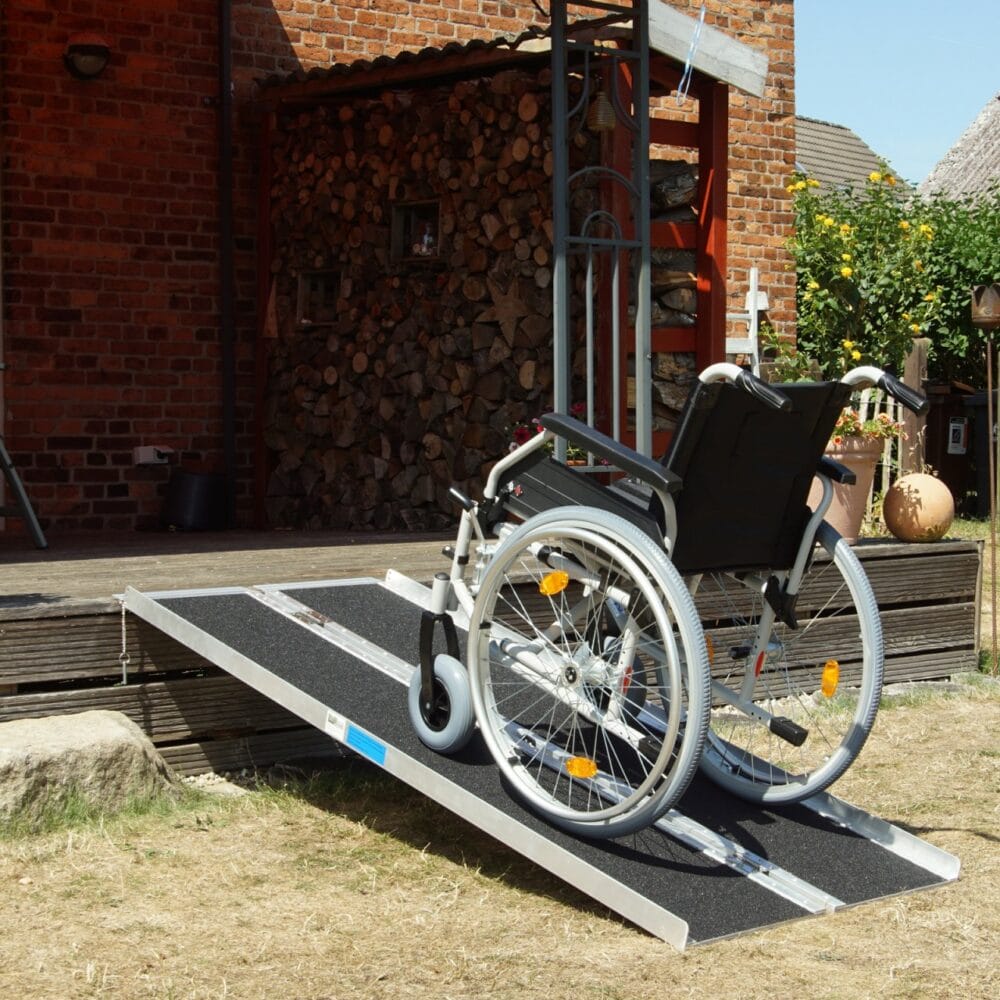 Alu Rollstuhlrampe Rutschfest klappbar 184cm 270kg