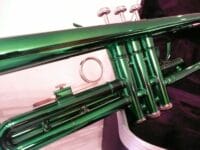 Bb Trompete grün mit Koffer + Mundstück