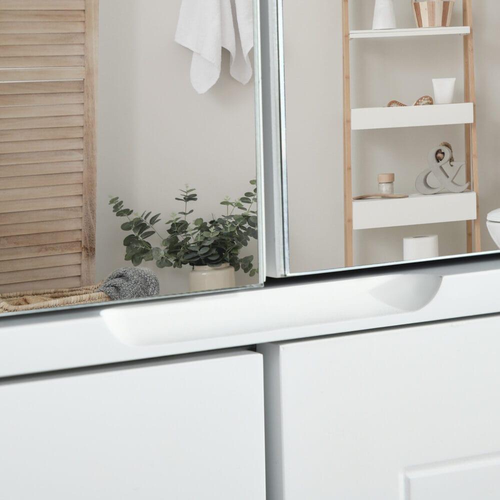 Spiegelschrank Badezimmerschrank Weiss 55x175x60cm